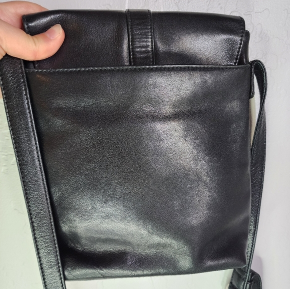 Vintage Fossil Mini Black Leather Crossbody - Picture 10 of 11